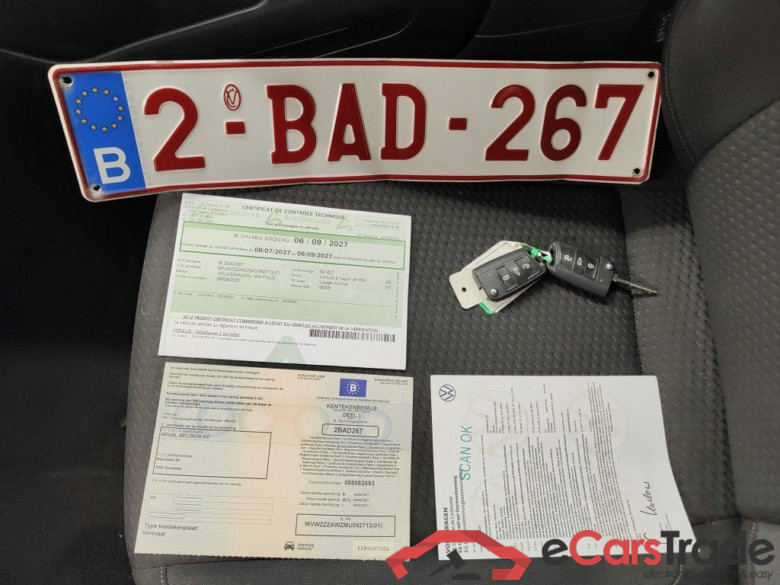Volkswagen Polo 1.0 TSI Comfortline DSG 5d #4
