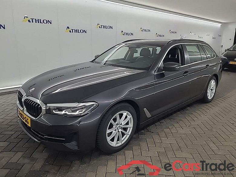 BMW 5-serie Touring 520iA Business Edition Plus 5D 135kW