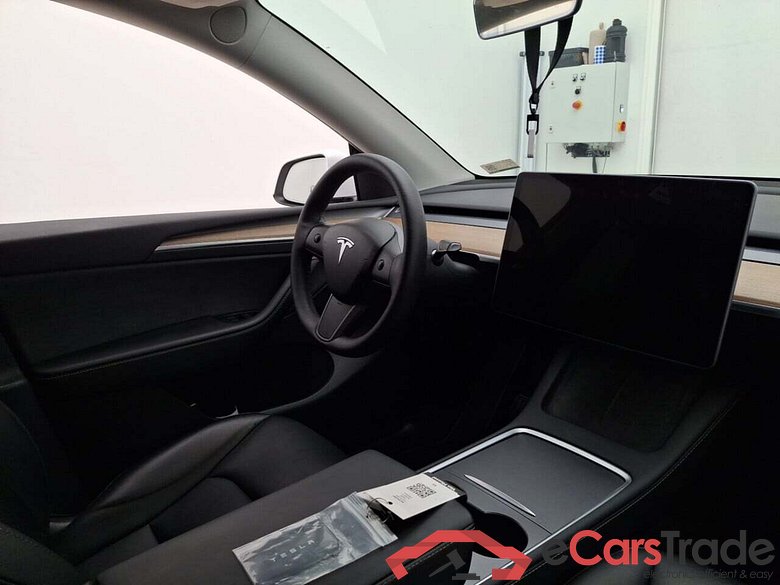 TESLA MODEL Y LONG RANGE DUAL MOTOR #3