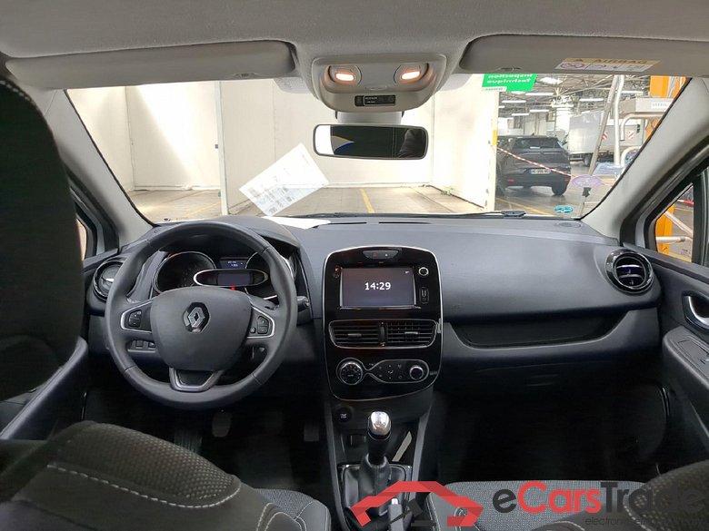 Clio IV Business 0.9 TCe 90CV BVM5 E6 #4