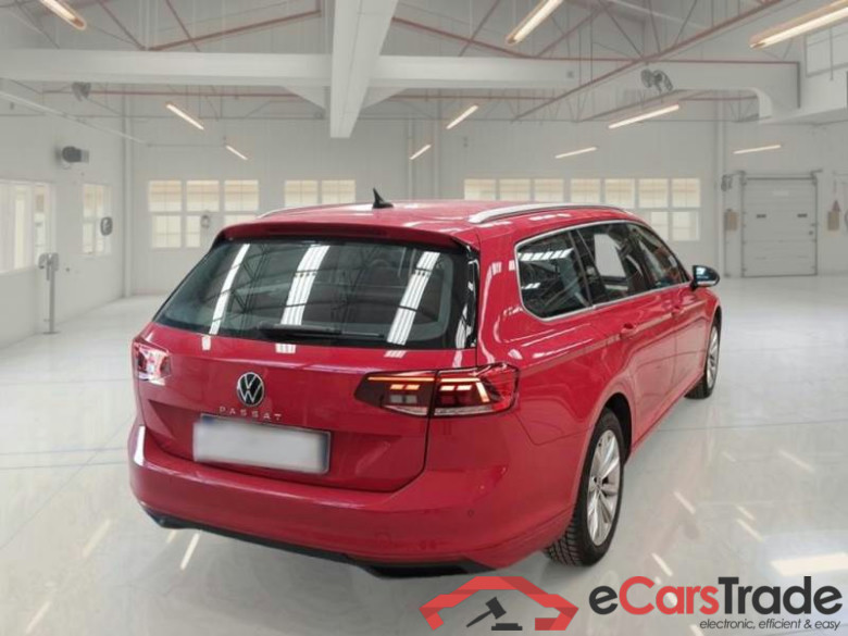 VOLKSWAGEN PASSAT / 2019 / 5P / STATION WAGON VAR. 2.0TDI SCR EVO 110KW BUSINESS DSG #2