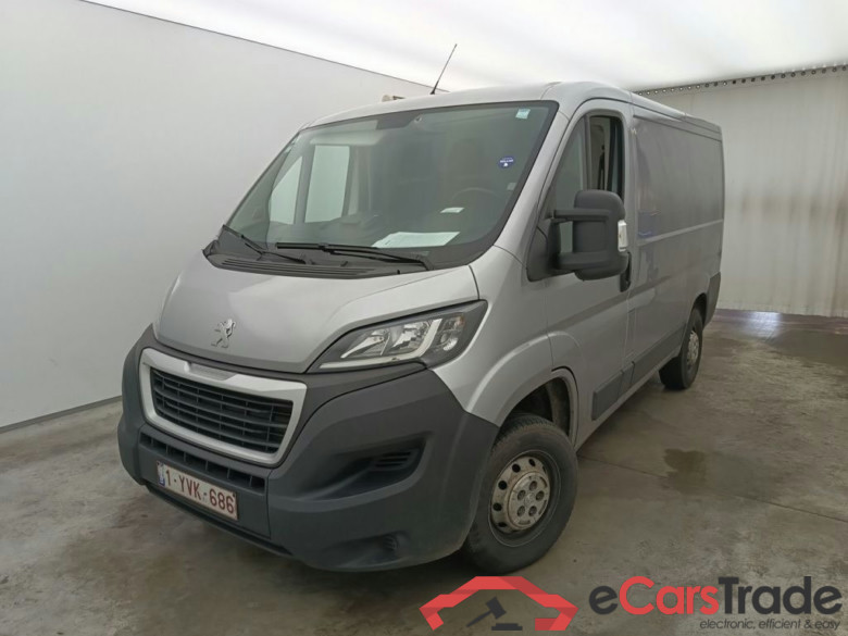Peugeot Boxer 2.2 BlueHDi S&S 140 Premium 335 L1H1 4d