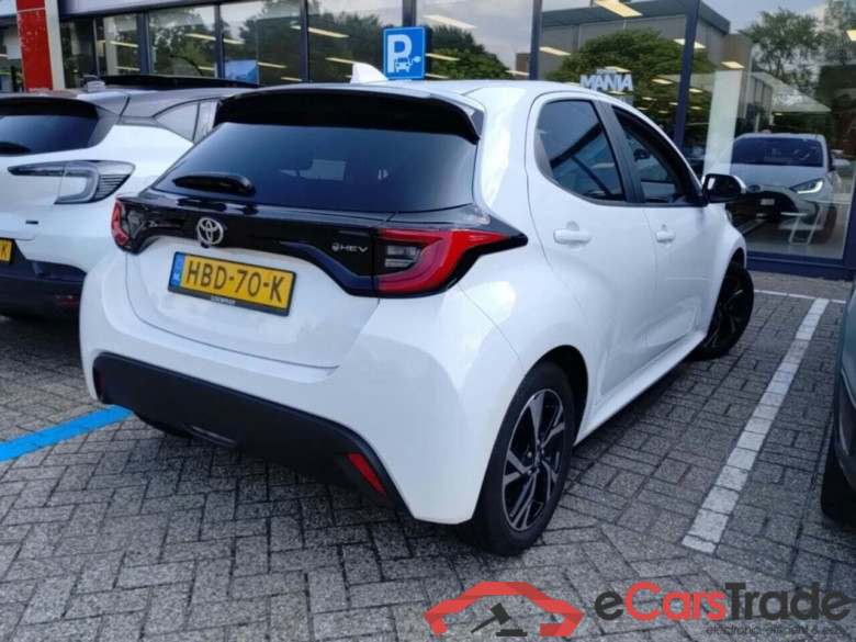 TOYOTA YARIS 1.5 Hybrid 115 First Edition #4