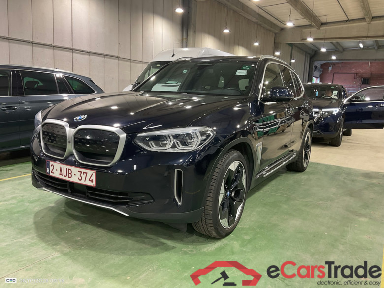 BMW IX3 80KWH AUTO