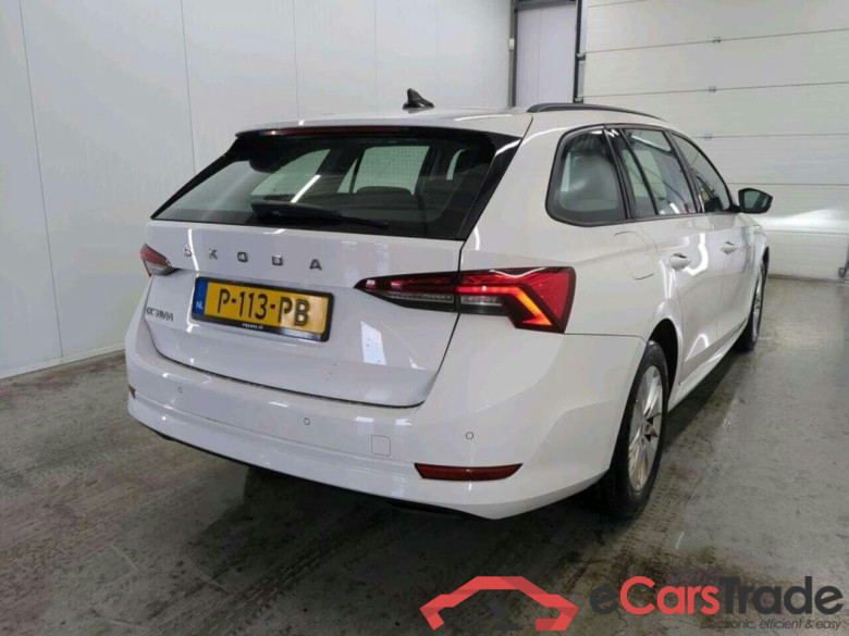SKODA Octavia Combi 1.0 TSI Ambition #2