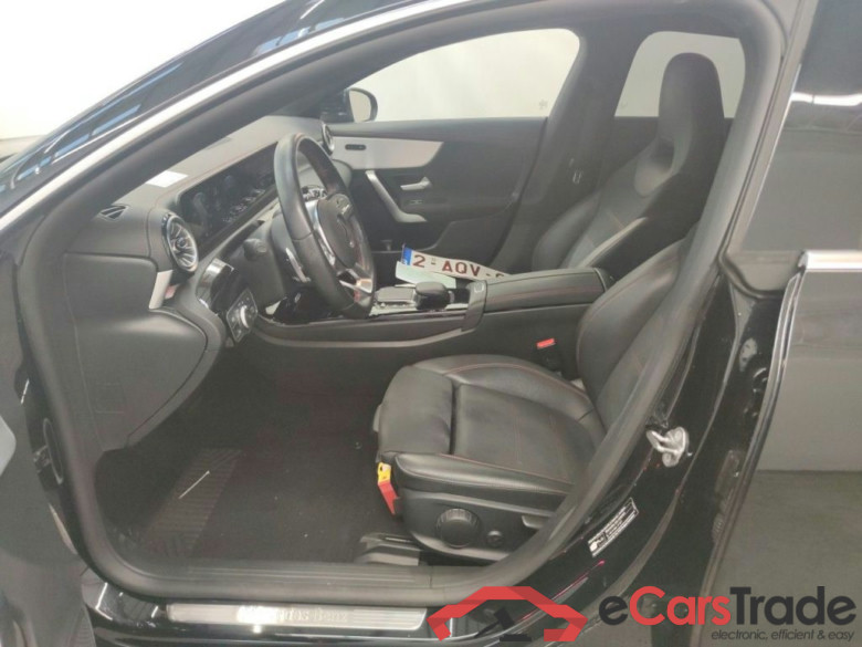 Mercedes-Benz CLA Shooting Brake CLA 200 d Business Solution 5d #3