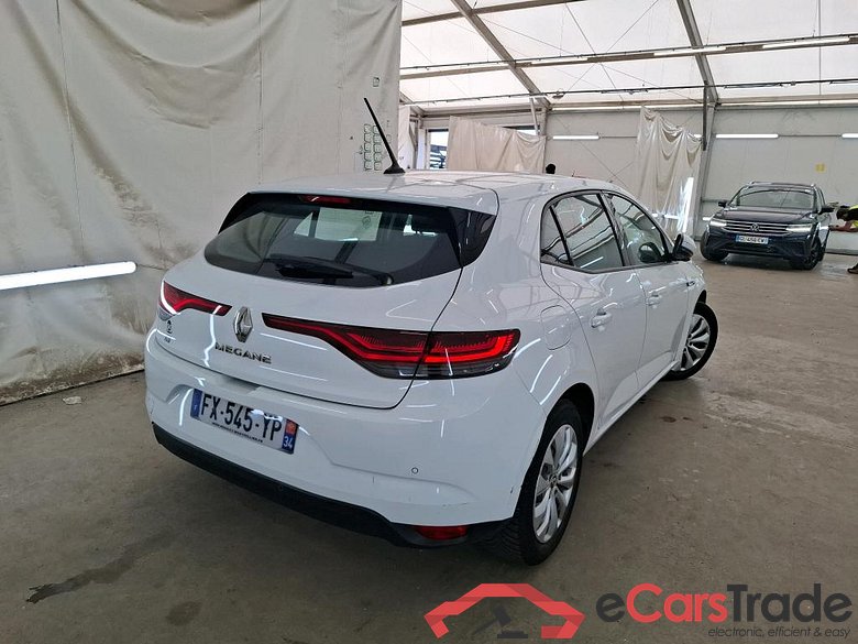 Megane IV Berline 5pt. Société Air Nav 1.5 dCi 90CV BVM6 E6 #3