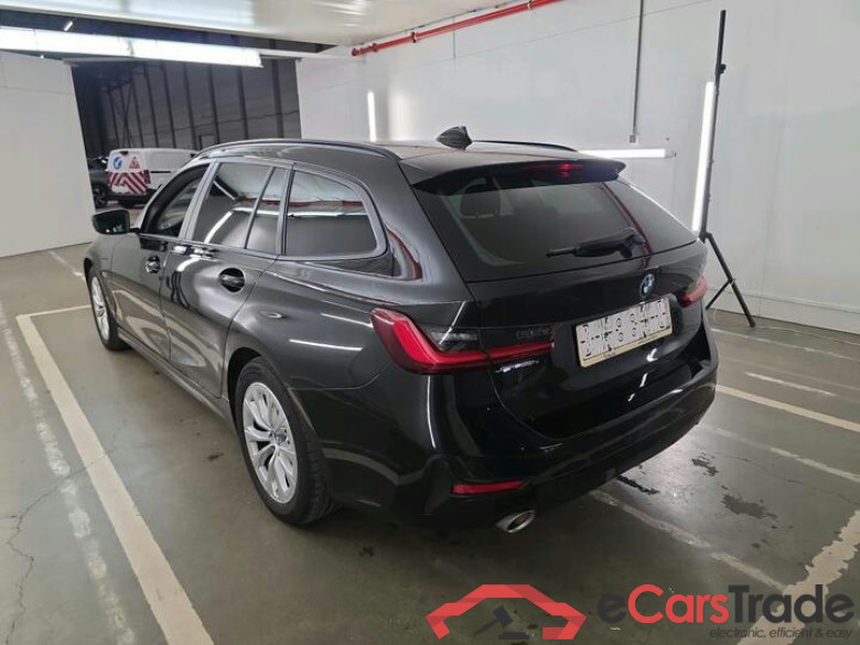 BMW 3 Reeks Touring 3 Reeks Touring 320e (150 kW) (PHEV) 150kW/204pk  5D/P Auto-8 #3