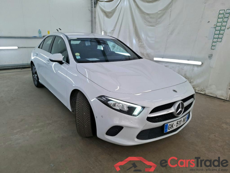 MERCEDES-BENZ Classe A Berline / 2018 / 4P / Berline A 200 d Business Line 8G-DCT #4