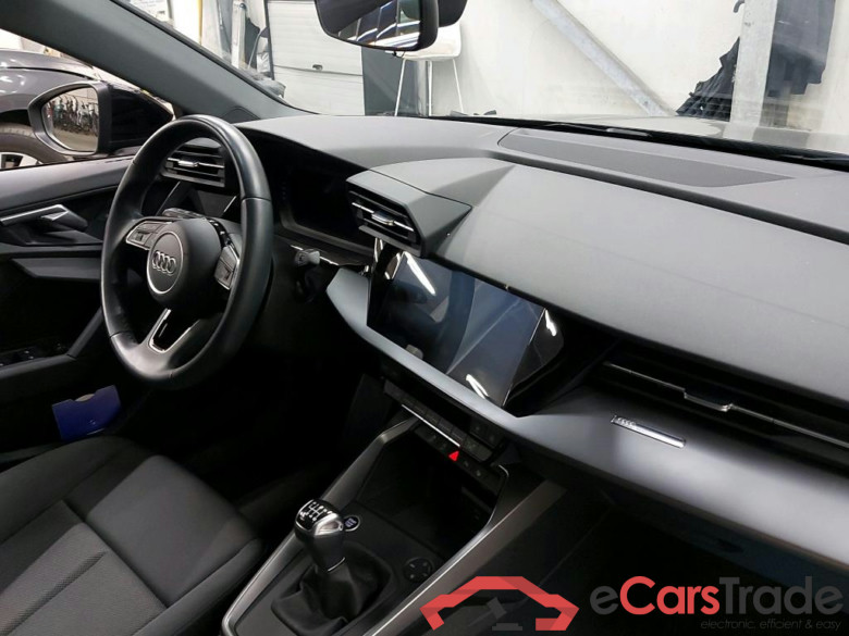 AUDI - AUD A3 BERLINE 30 TFSi 110PK Attraction Pack Business & Park Assist & Sensors Front & Rear & Camera   * PETROL * #3