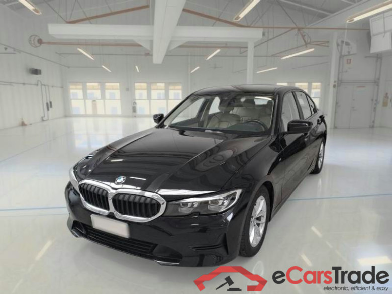 BMW SERIE 3 / 2018 / 4P / BERLINA 320D 48V BUSINESS ADVANTAGE AUTO #1