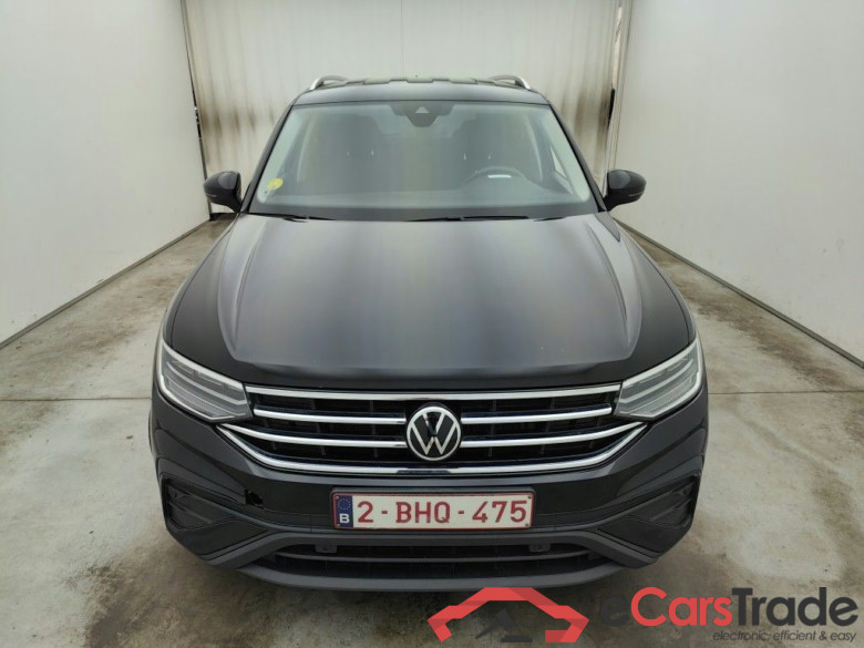 Volkswagen Tiguan Allspace 2.0 TDI DSG Life 5d #5