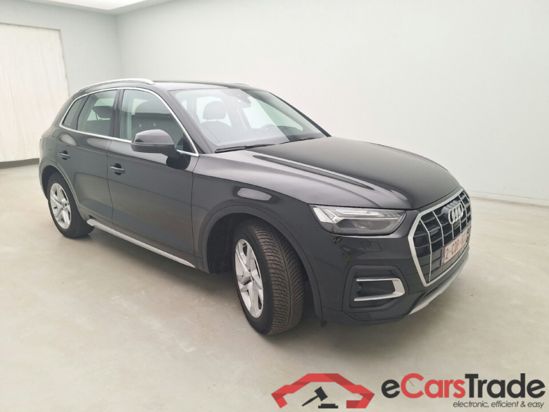 Audi Q5 Advanced 50 TFSI e PHEV S-tronic quattro 5d Platinum (total options: 15.842,16 Ex.Vat) #4