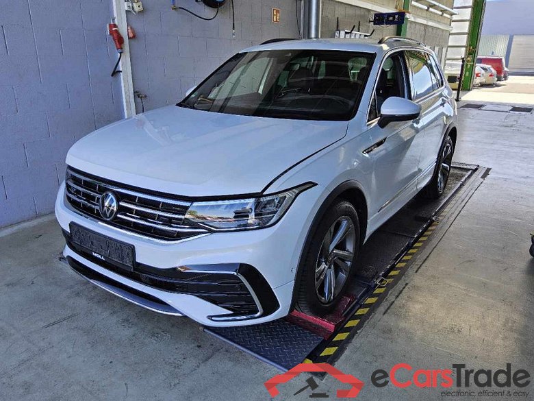 Volkswagen Tiguan (AX1)(07.2020->2024) DE - SUV5 1.5 TSI BMT/Start-Stopp EU6d, R-Line OPF, (Facelift) 2020 - 2023