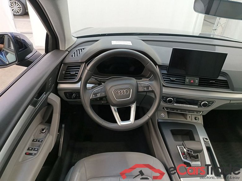 AUDI Q5 - 2021 50 TFSIe Quattro PHEV S tronic 5d #6