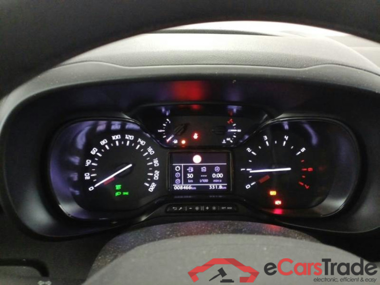 FIAT DOBLÒ / 2022 / 5P / COMBI COMBI 1.5 BLUEHDI 100CV MT6 (N1) #4