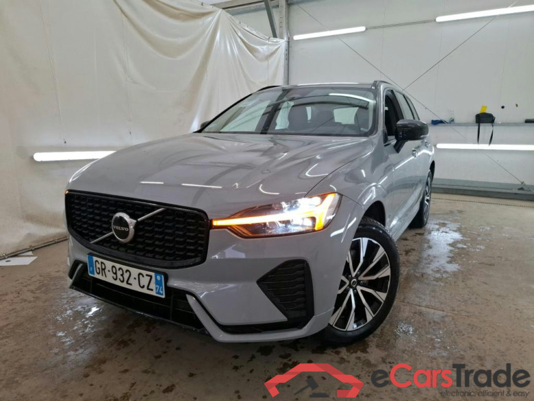XC60 Plus Style Dark 2WD 2.0 B4 195CV BVA8 E6d