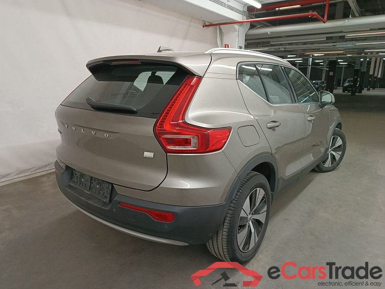Volvo XC40 T4 Recharge Geartronic Inscription Expr. 5d #2
