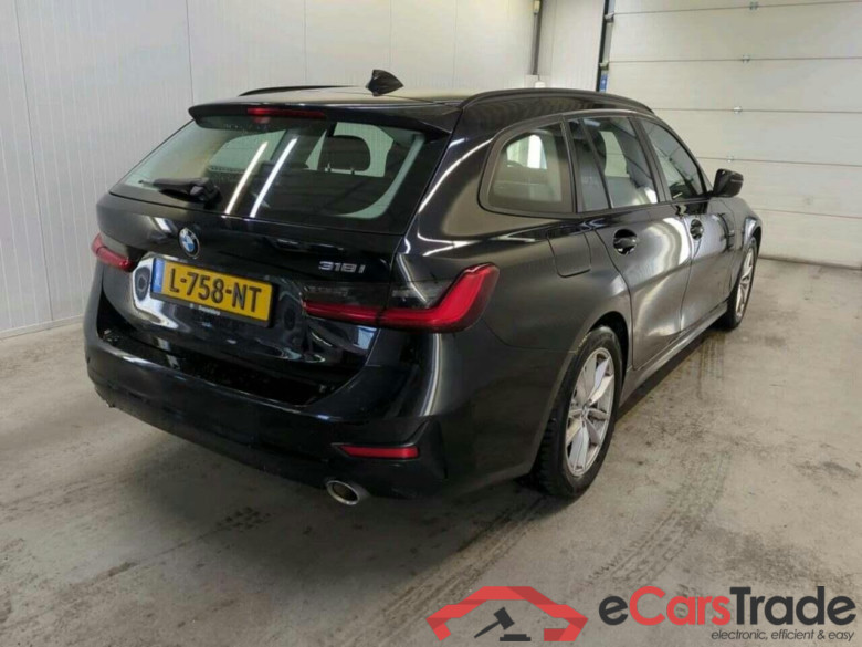 BMW 3-serie Touring 318i Business Ed. #2