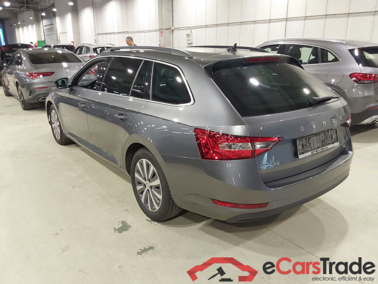 SKODA SUPERB COMBI 2.0 CRTDI 110KW DSG7 CLEVER #2