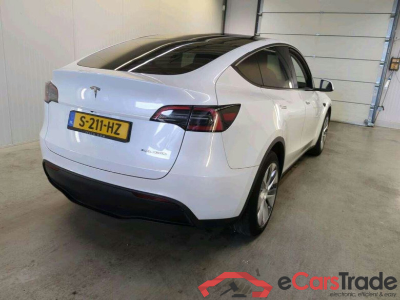Tesla Model Y Long Range AWD 75kWh #2