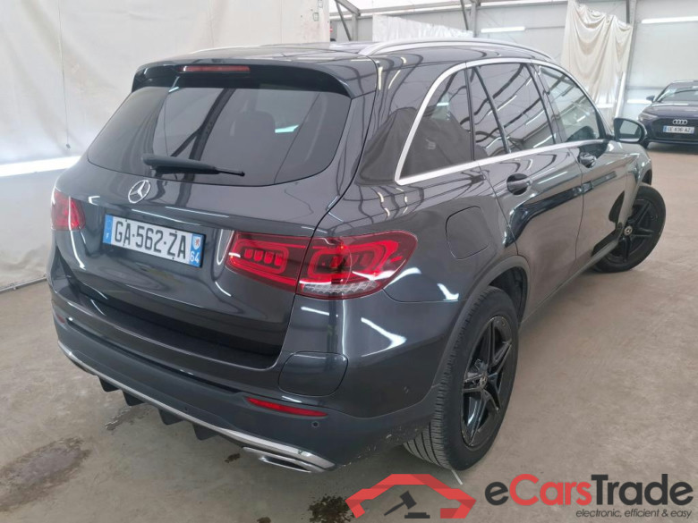 MERCEDES-BENZ GLC / 2019 / 5P / SUV 2.0 GLC 300 E AMG LINE 4MATIC #3