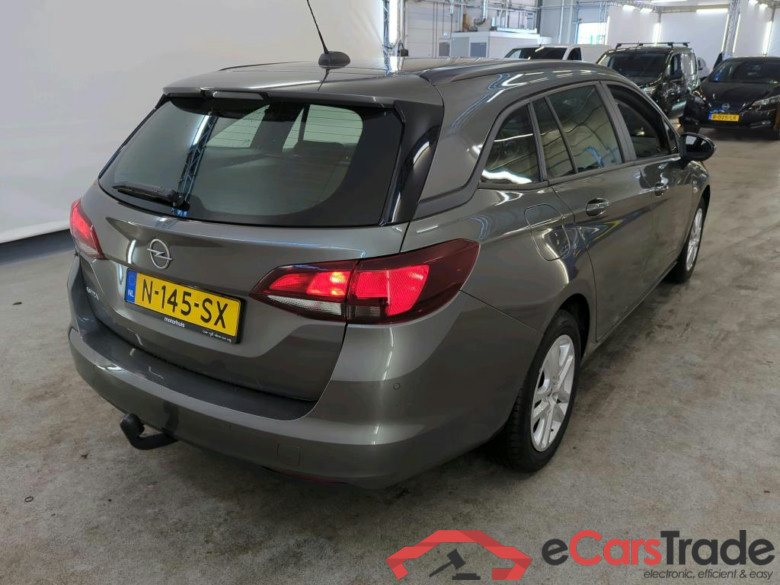 Opel Astra Sports Tourer 1.2 turbo 81kW Edition 5d #2