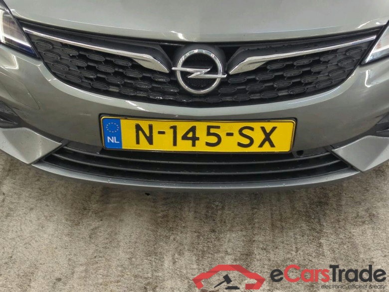 Opel Astra Sports Tourer 1.2 turbo 81kW Edition 5d #5