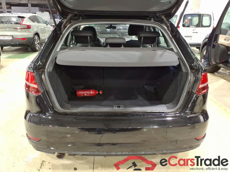 AUDI A3 SPORTBACK DIESEL - 2017 30 TDi (EU6d-TEMP) STOCK #3