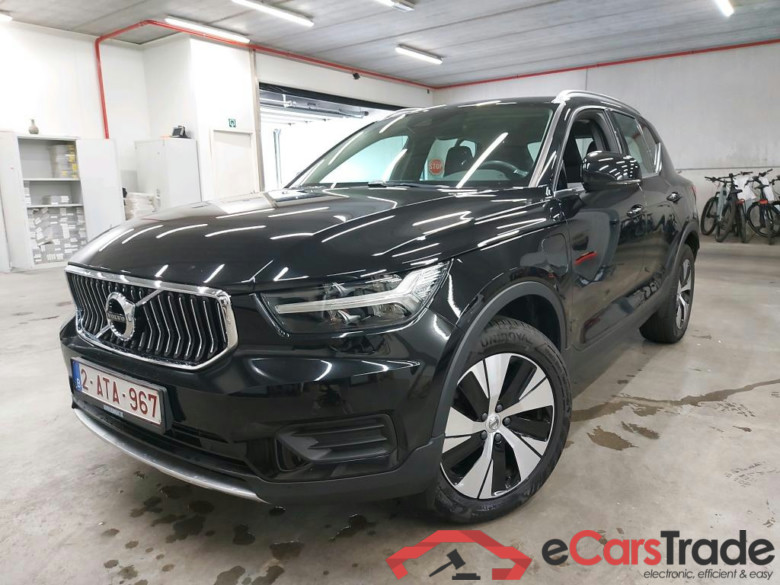 VOLVO - VOL XC40 T4 Recharge 211PK Geartronic Inscription Expression With Harman Kardon Sound & Park Assist  * HYBRID *