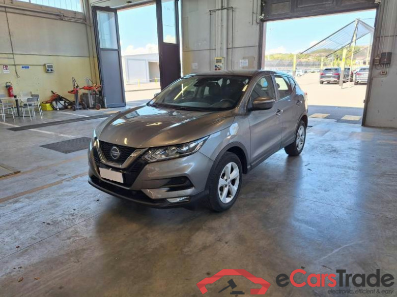 NISSAN QASHQAI / 2017 / 5P / CROSSOVER 1.3 DIG-T 140 BUSINESS #1