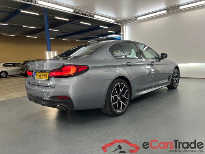 BMW 5-serie 530e Business Edition Plus #4