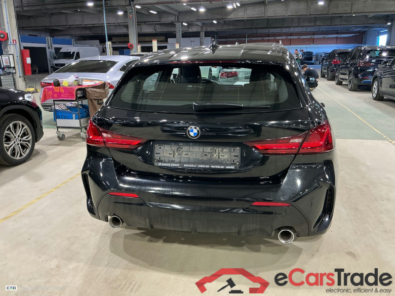 BMW 1 SERIES HATCH 2.0 118DA (110KW) #5
