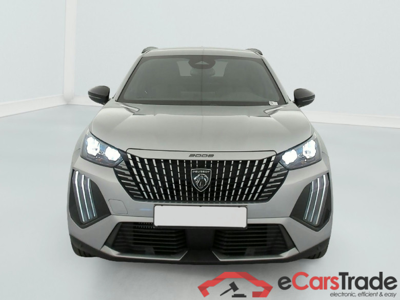 Peugeot 2008 Allure 1.2 PureTech 100 S&S BVM6 #2
