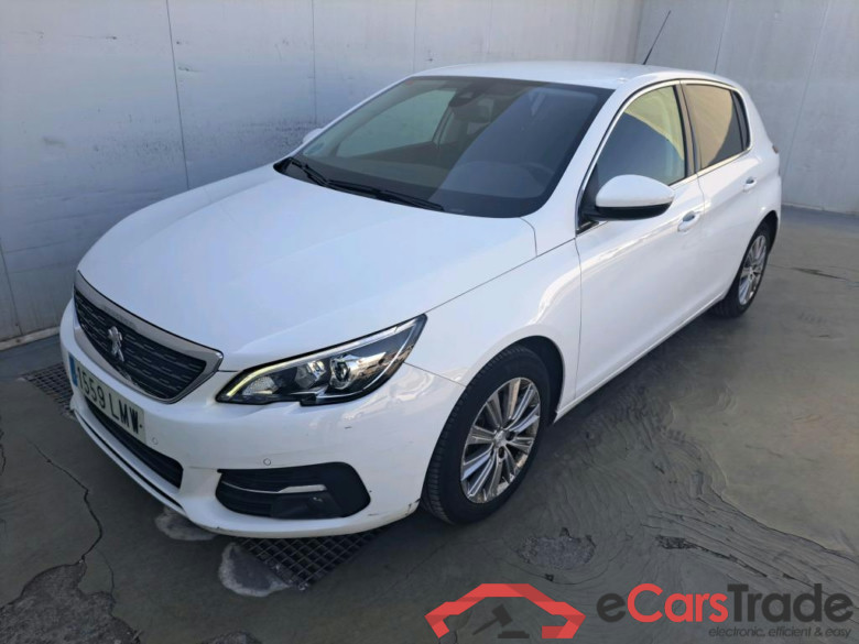 PEUGEOT 308 / 2017 / 5P / berlina con portón 5p Allure PureTech 130 S&S