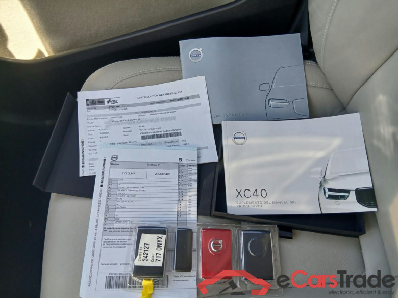 VOLVO XC40 / 2017 / 5P / todoterreno 1.5 T3 Inscription Auto #4