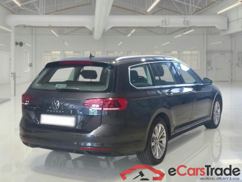 VOLKSWAGEN PASSAT / 2019 / 5P / STATION WAGON VAR. 2.0TDI SCR EVO 110KW BUSINESS DSG #2