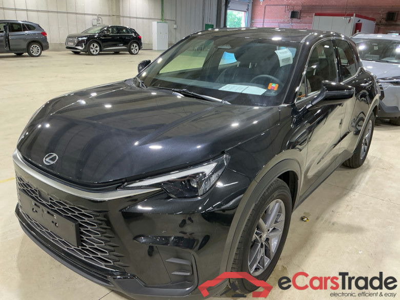 Lexus LBX 1.5i Hybrid Aut. LED Virtual ACC Navi KeylessGo Klima ...