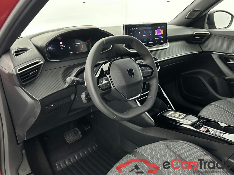 Peugeot 2008 Allure II 1.2 Hybrid 145ch e-DCS6 #6