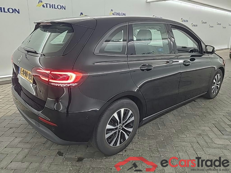 MERCEDES-BENZ B-klasse B 200 7G-DCT Business Solution 5D 120kW #3