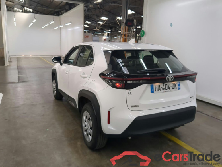 TOYOTA Yaris Cross Hybride / 2021 / 5P / SUV 1.5 HYBRID 116H DYNAMIC AUTO #4
