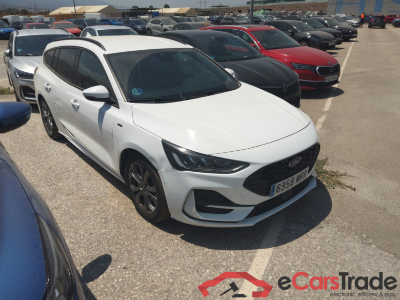 FORD Focus SPORTBREAK 1.0 Ecoboost MHEV 114KW (155CV) Automát ST Line(Winterpack) #2