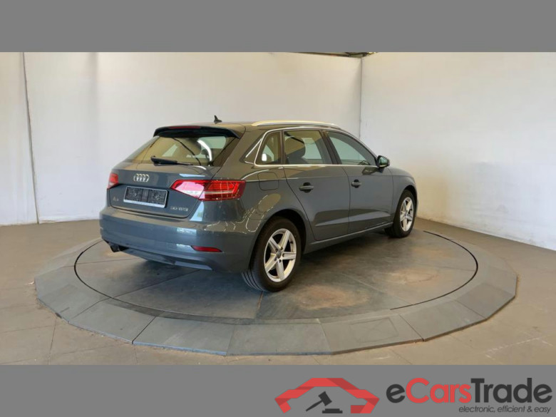 AUDI A3 Sportback 30 TFSI S tronic (EU6d-TEMP) #4