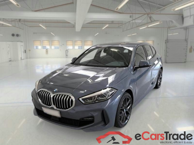 BMW SERIE 1 / 2019 / 5P / BERLINA 118D MSPORT
