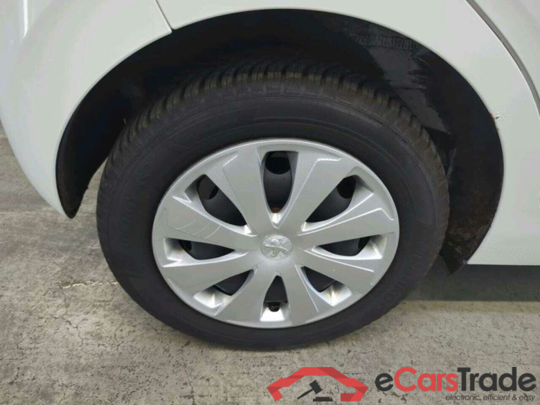 PEUGEOT 108 1.0 e-VTi Active #6