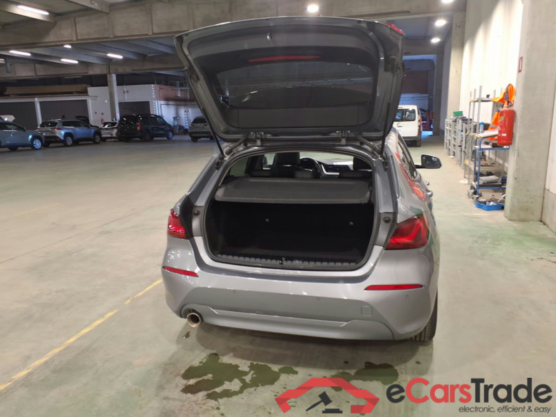 BMW 1-serie 1.5 116IA (80KW) #3