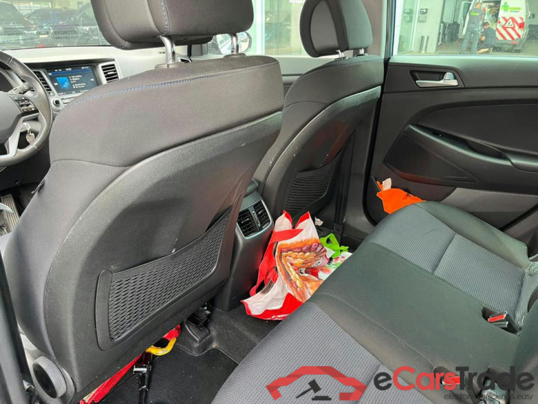 HYUNDAI Tucson 1.6 GDi 2WD Launch Edition ISG #6
