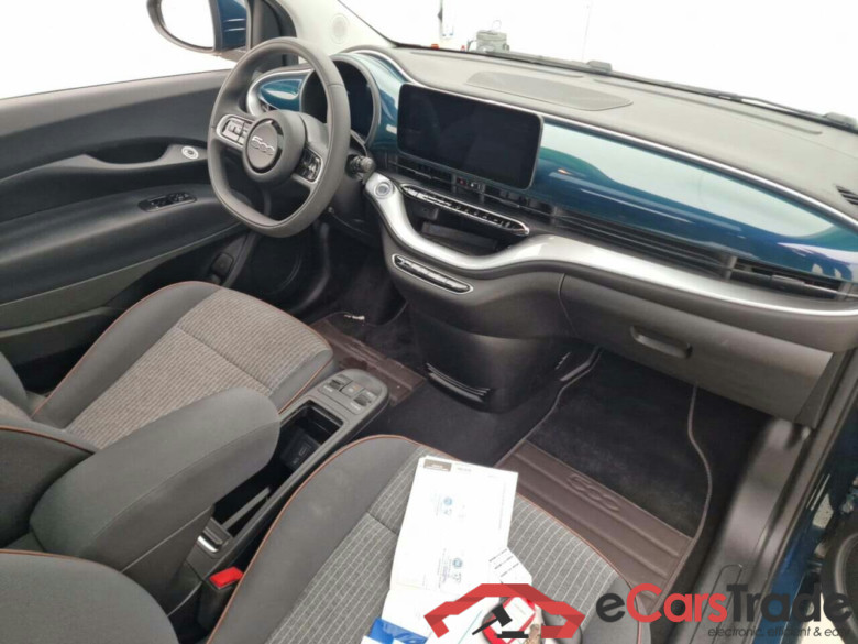 FIAT 500E 42KWH ICON #3