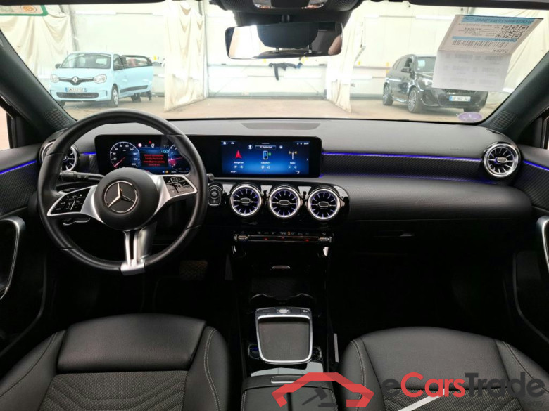 MERCEDES-BENZ Classe A Compact / 2022 / 5P / Berline A 200 Business Line 7G-DCT #5