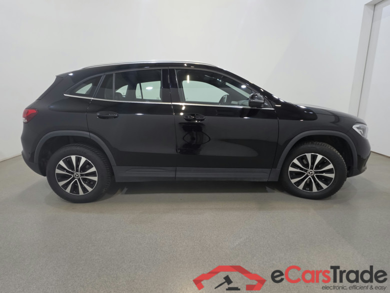 Mercedes GLA 200d Aut. LED Widescreen Navi 1/2 Sport-Leather KeylessGo Camera Klima PDC ... #5